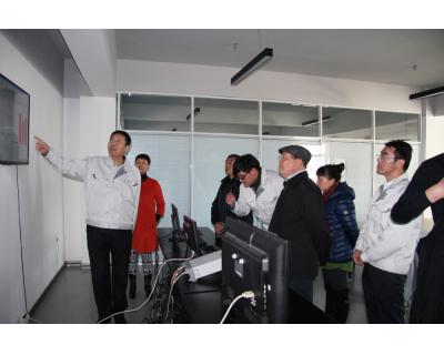 中國太陽能熱利用產業(yè)聯(lián)盟賈鐵鷹秘書長關懷漢諾威